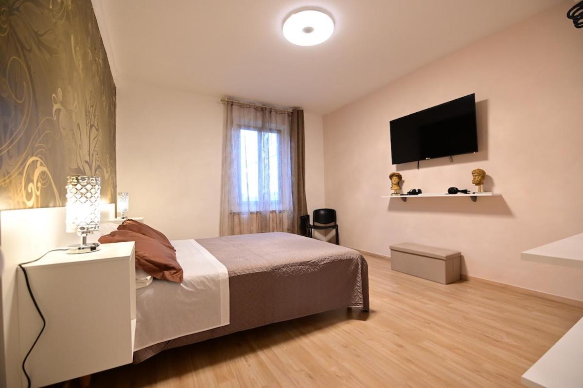 La Casa Di Odessa Bed & Breakfast Arcevia Eksteriør bilde
