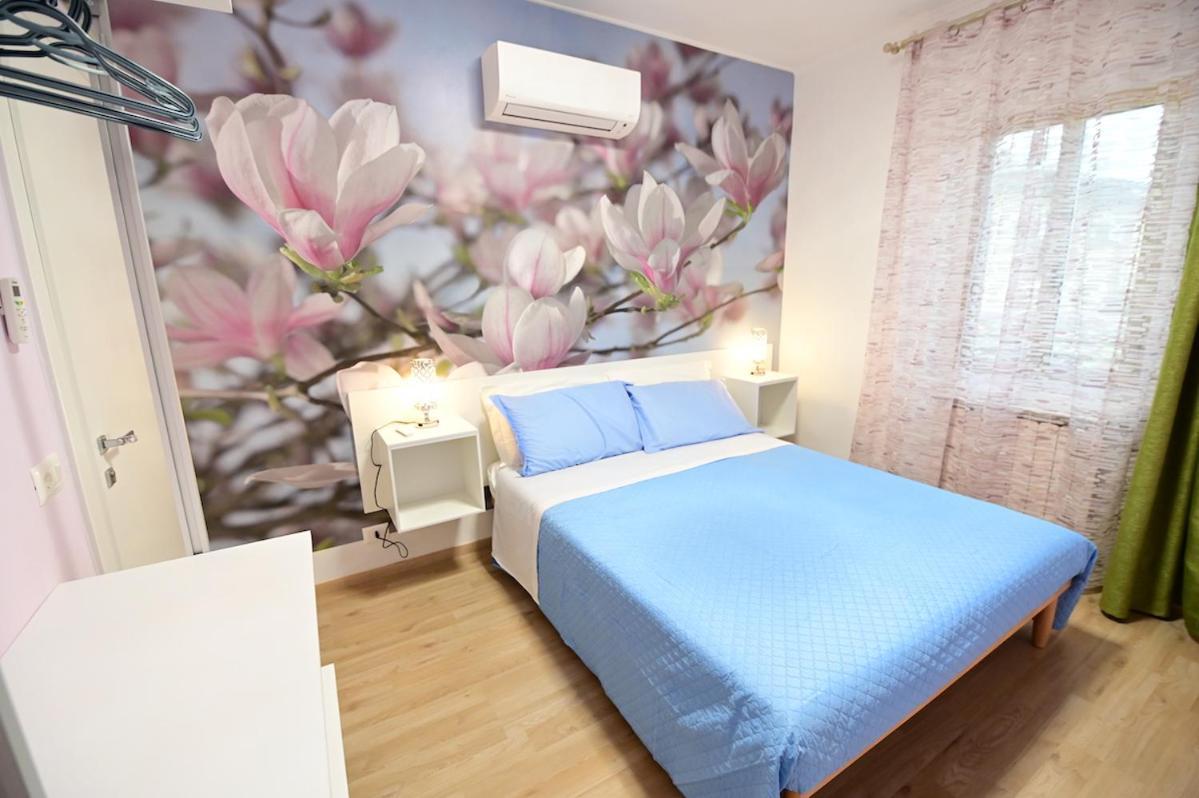 La Casa Di Odessa Bed & Breakfast Arcevia Eksteriør bilde